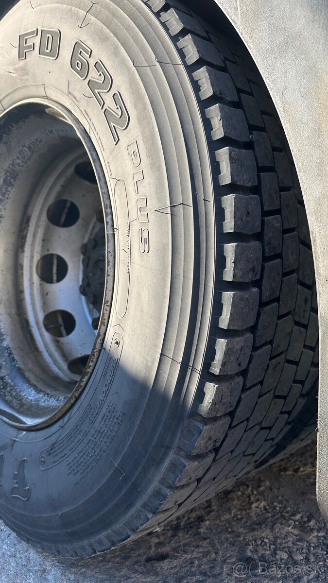 Iveco Stralis 460 náves Kögel - 18