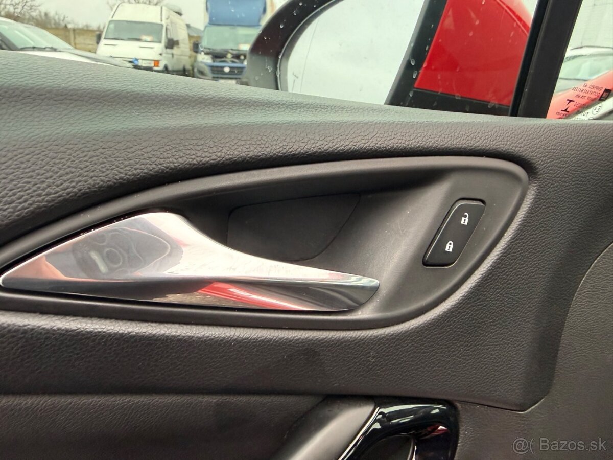 Opel Astra 1.4 Turbo SS Edition - 18