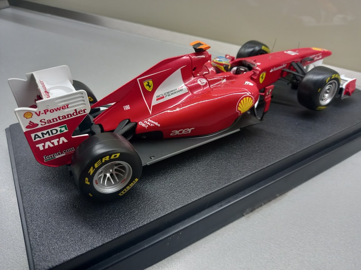 6x F1 FERRARI F10 F150 F2012 MASSA A ALONSO HOTWHEELS 1:18 - 18