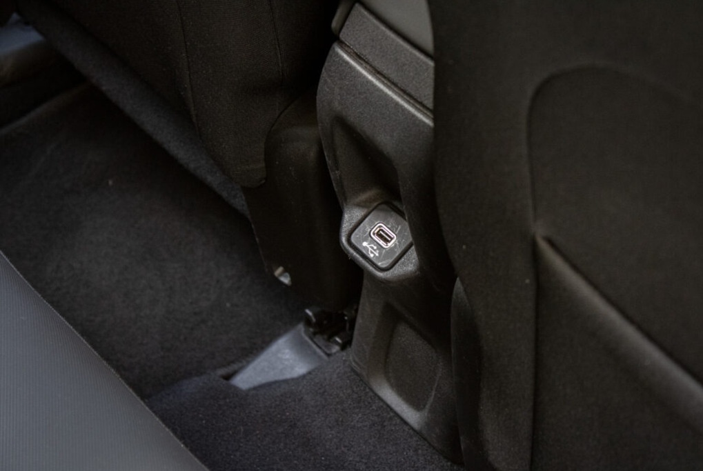 Jeep Renegade 1.0 GSE Night Eagle - 18