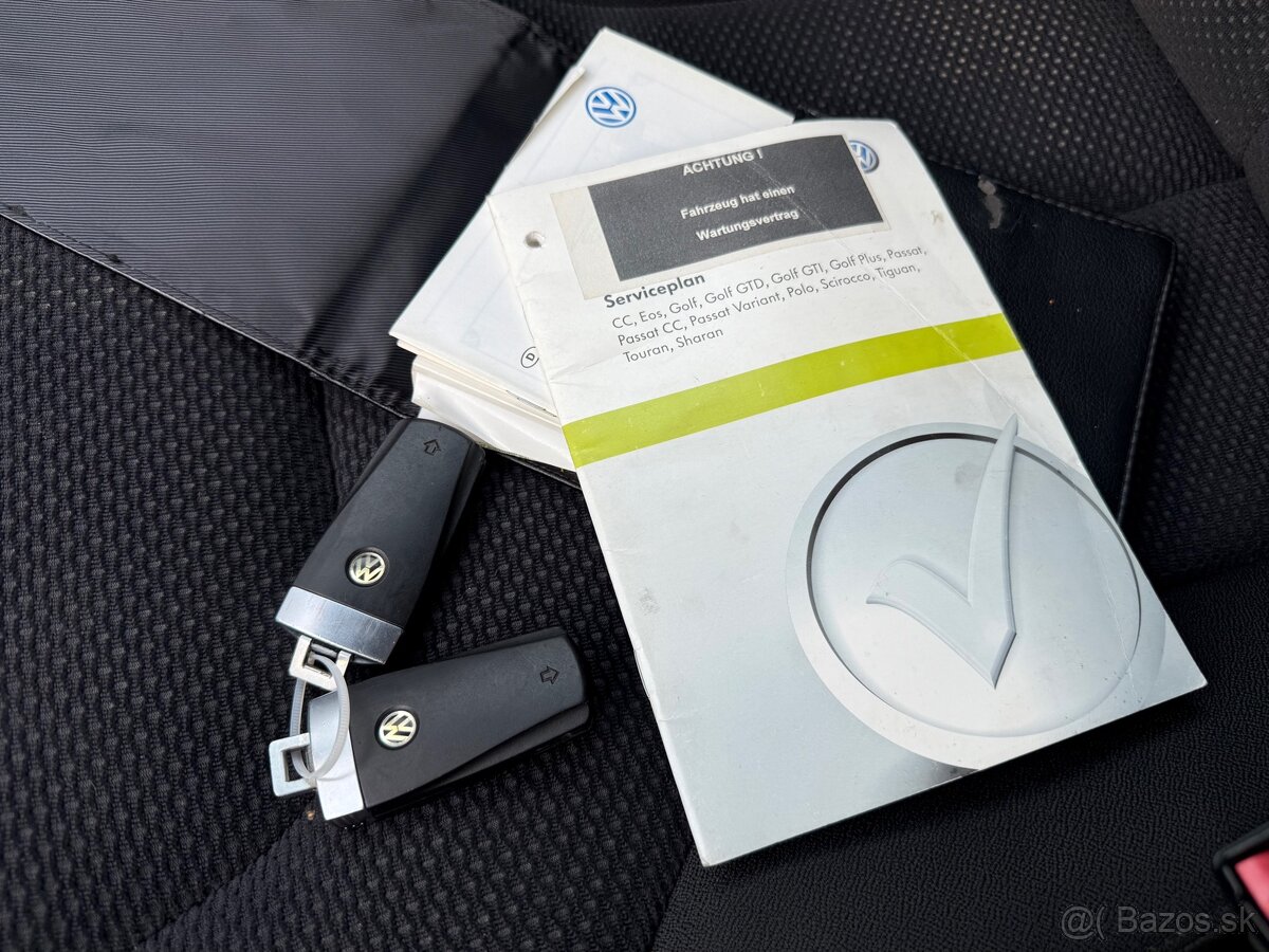 Volkswagen Passat 2.0 TDi CR Facelift 2010 - 18