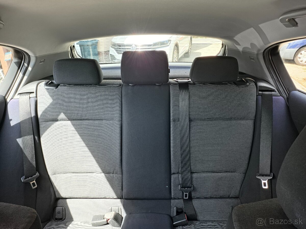 BMW rad 118d hatchback 5Dv. 122k M6 (diesel) - 18