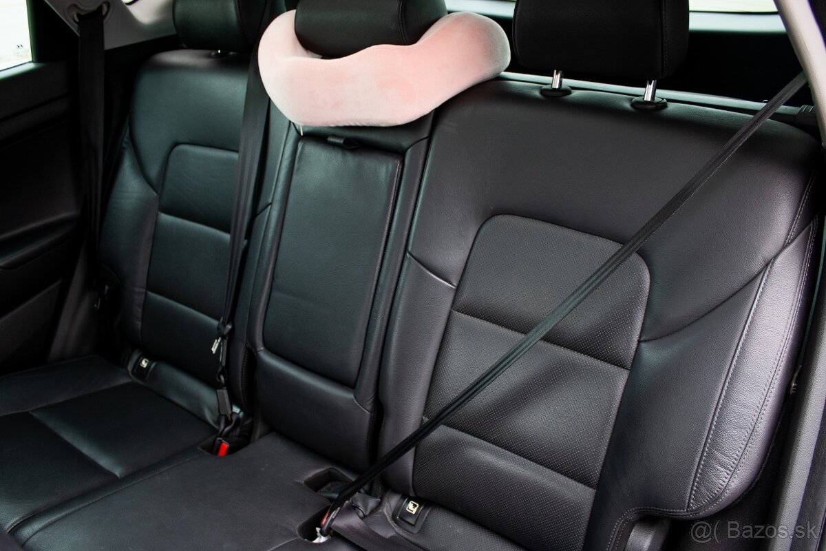 Hyundai Tucson 2.0CRDi 4x4 Premium A/T (2017) - 18