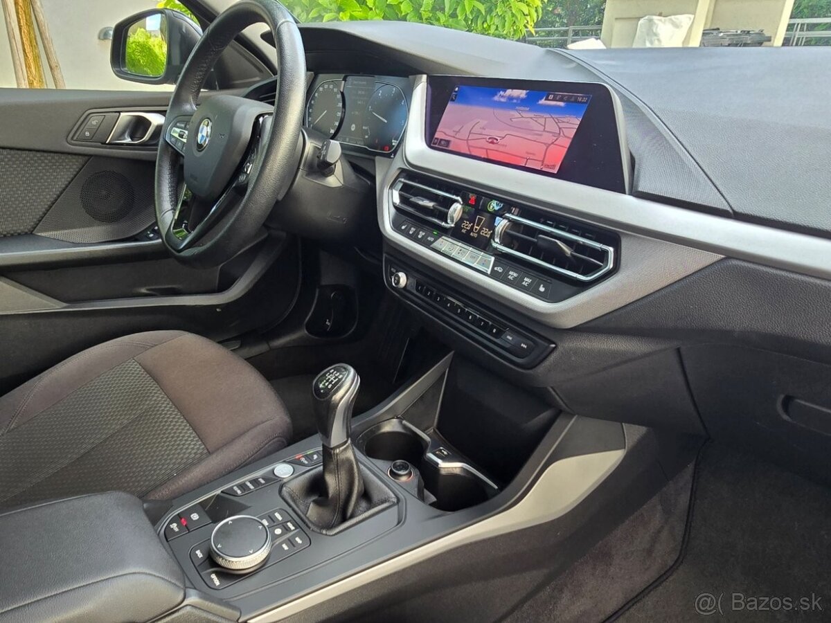 BMW Rad 1 116d, Mesačne: 236€ - 18