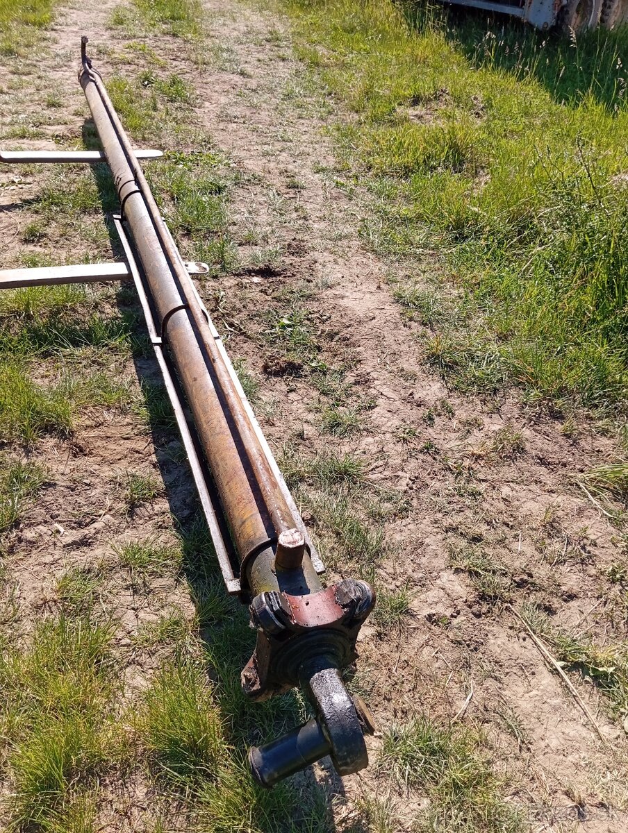TATRA UDS NA NAHRADNE DIELY - 18