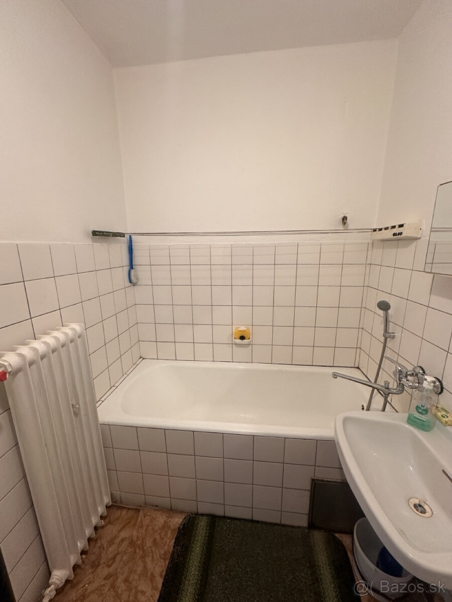 3 Izbový byt v centre mesta, T. Vansovej - 18