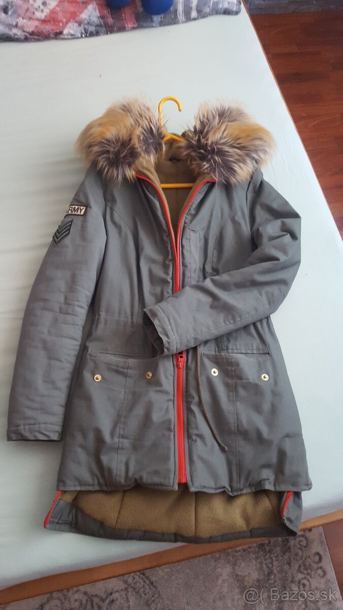 Prechodná bunda veľkosti S - 18