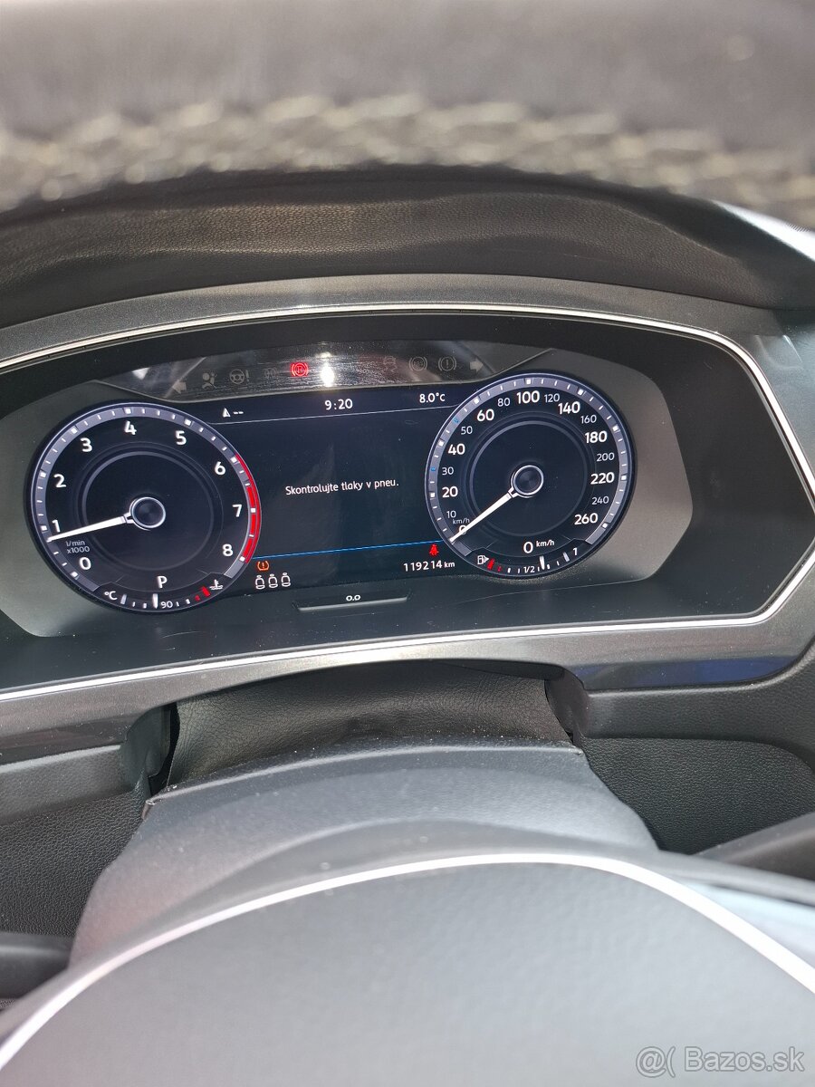 Volkswagen Tiguan 2.0 TSI - 18