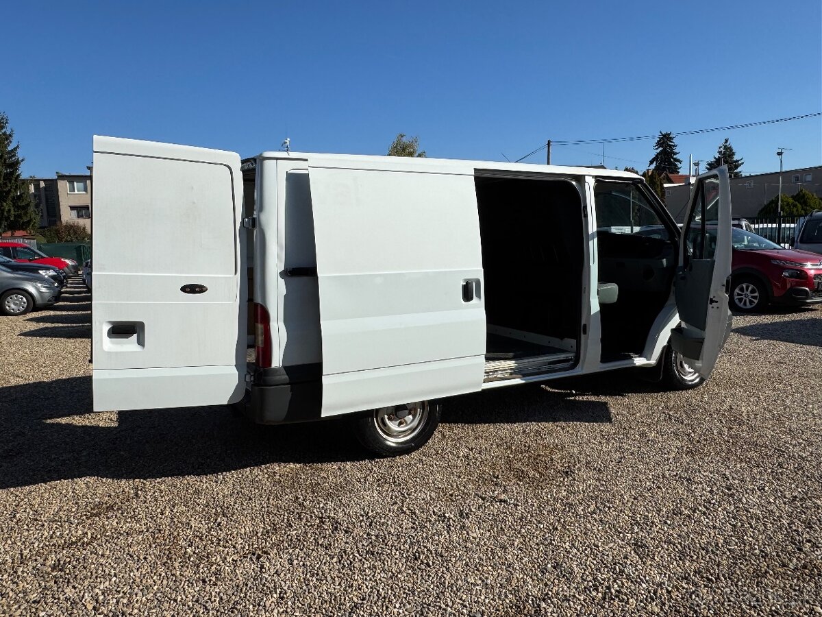 Ford Transit - 18
