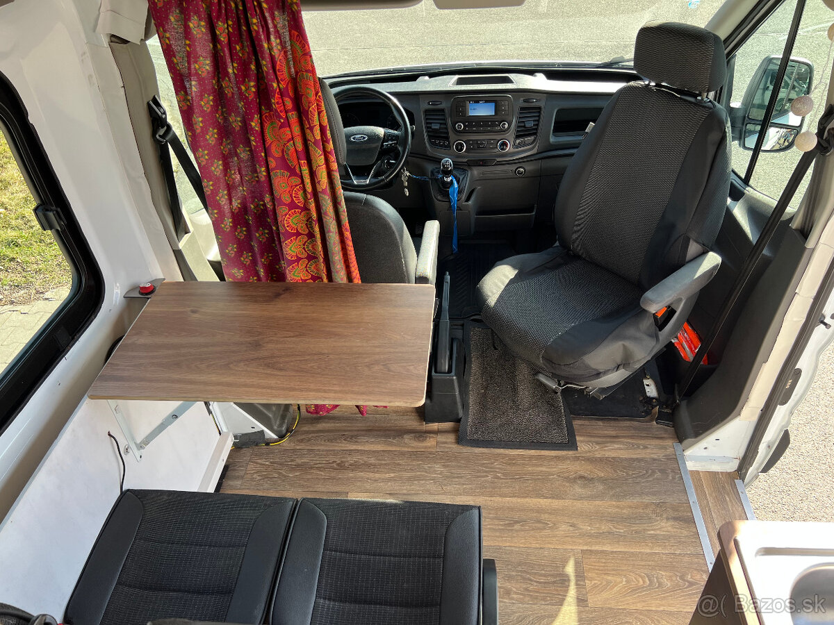 Obytná dodávka Ford Tranzit R.V.:2021 - 18