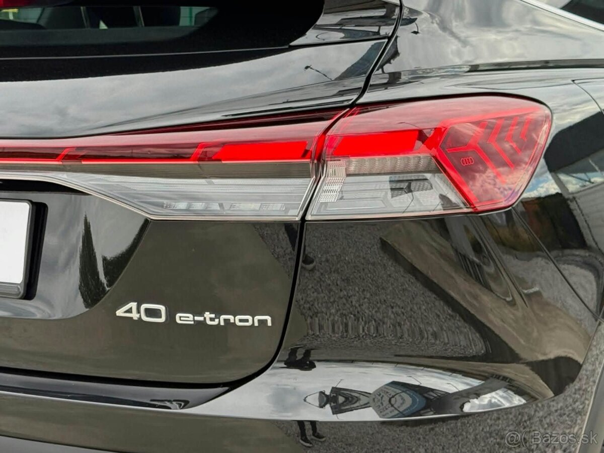 Audi Q4 e-tron Sportback 40 150KW SOH 95,8% - 18