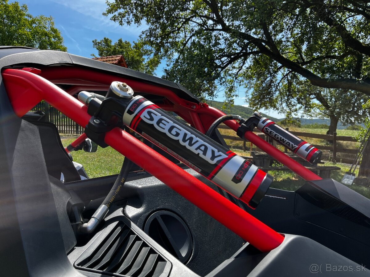 Bugina - Segway Villain SX10 X - TOP STAV - 18