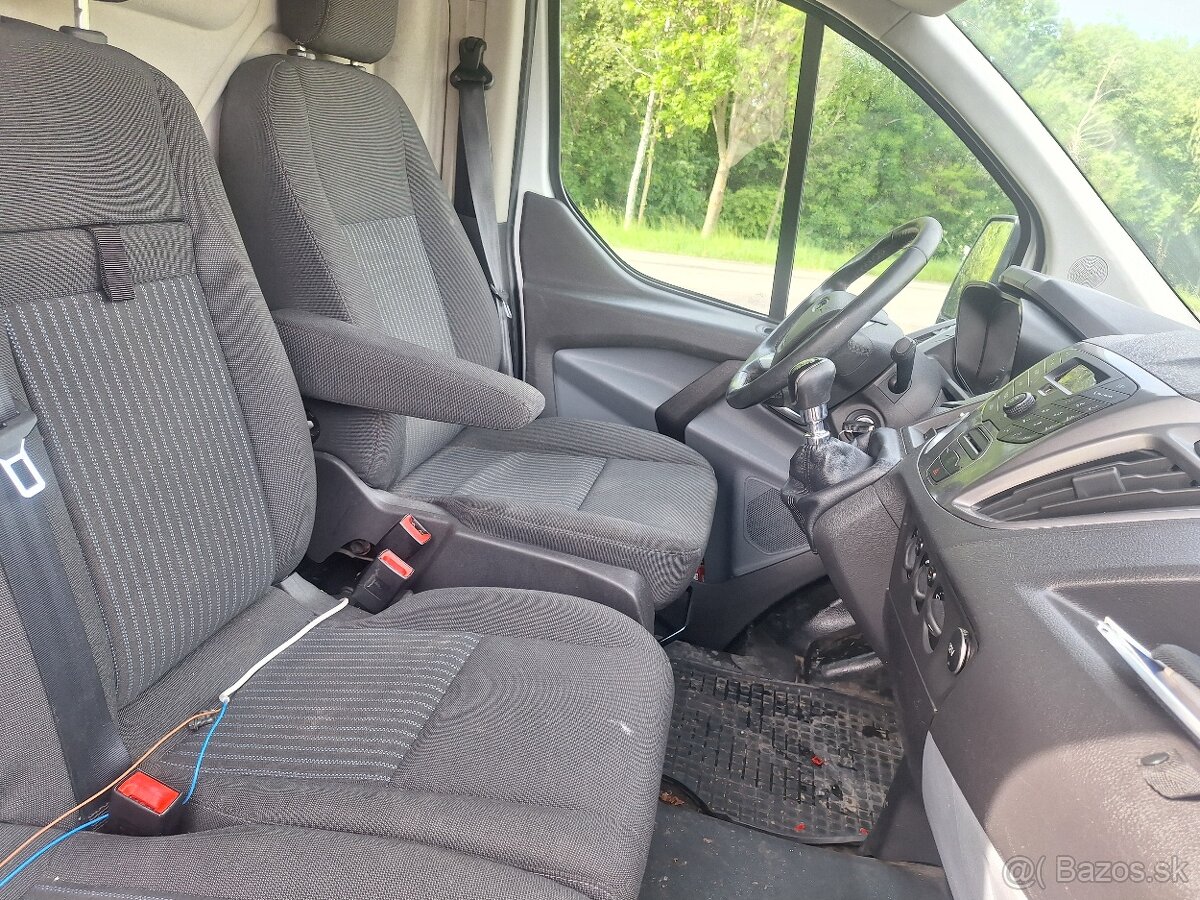 FORD TRANSIT CUSTOM 2,2TDCI LONG VERZIA - 18