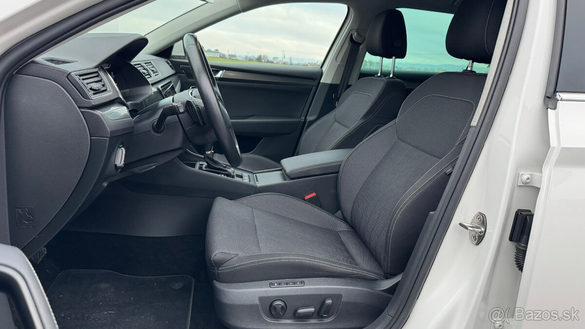 Škoda Superb Combi 2.0 TDI SCR Ambition DSG - 18