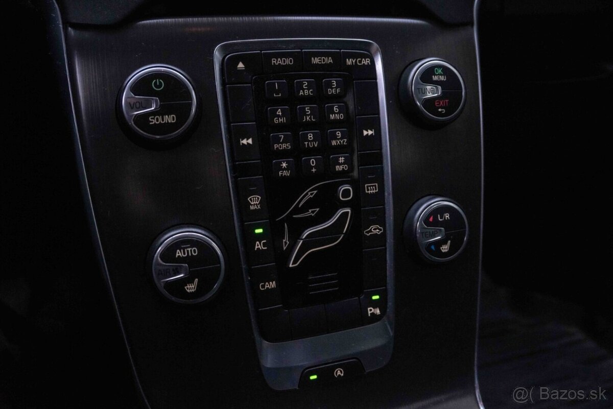 Volvo V40 T2 1.6L Momentum - 18