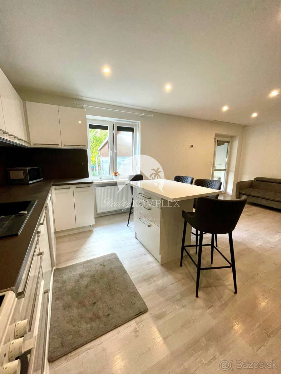 Reality KOMPLEX s.r.o. Vám ponúka rodinný dom s veľkým pozem - 18