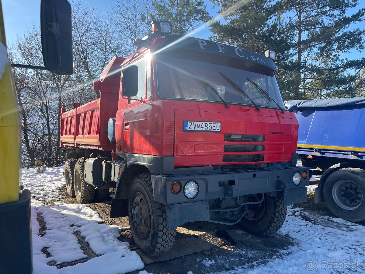 Tatra T 815 sypač s pluhom a zároveň sklápač S2 - 18