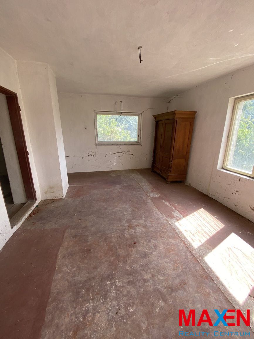 Predaj : EXKLUZÍVNE MAXEN Záhradná 2-podlažná murovaná ch - 18