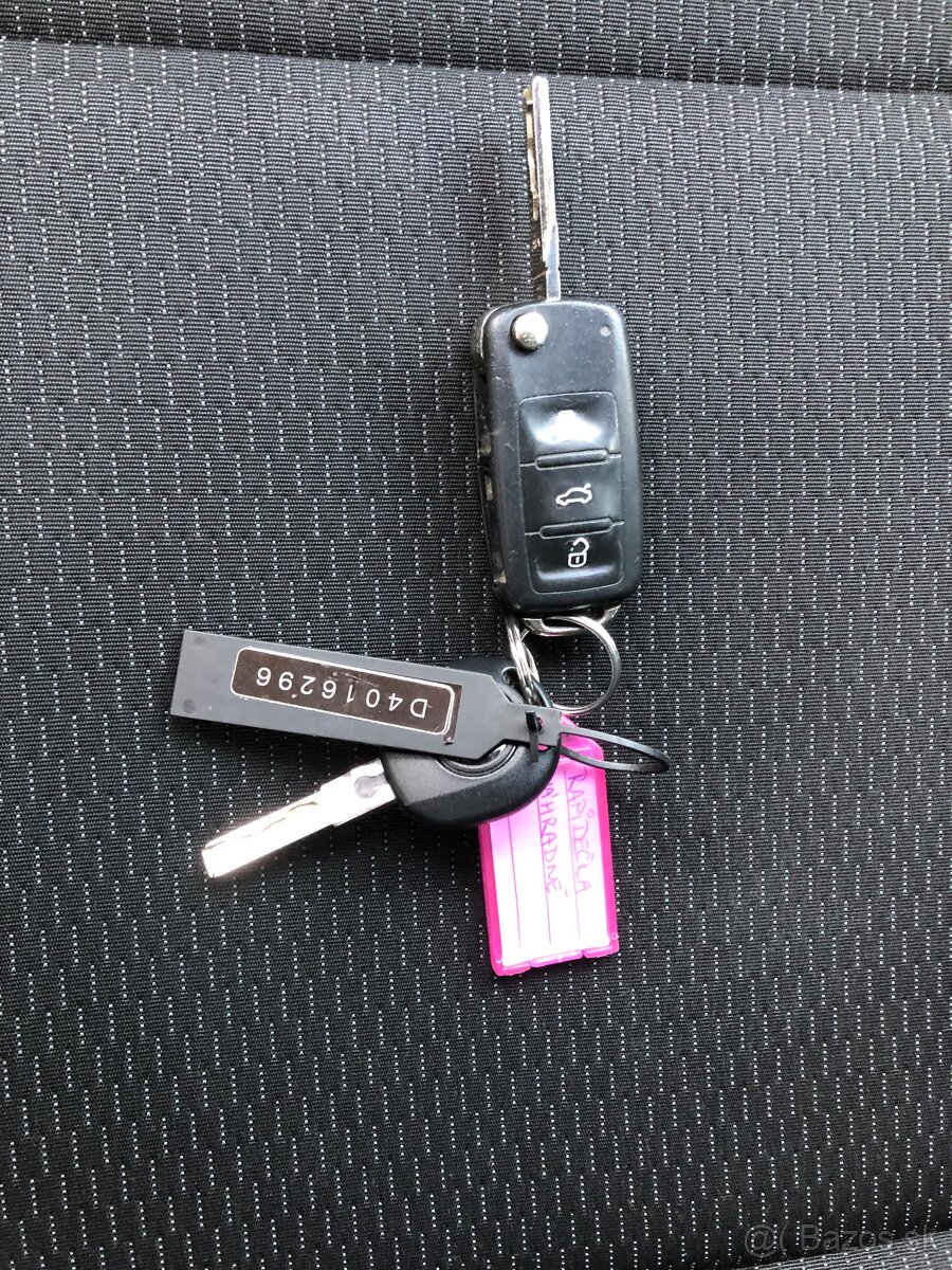 Škoda Rapid 1.2 TSI RV 2013 - 18