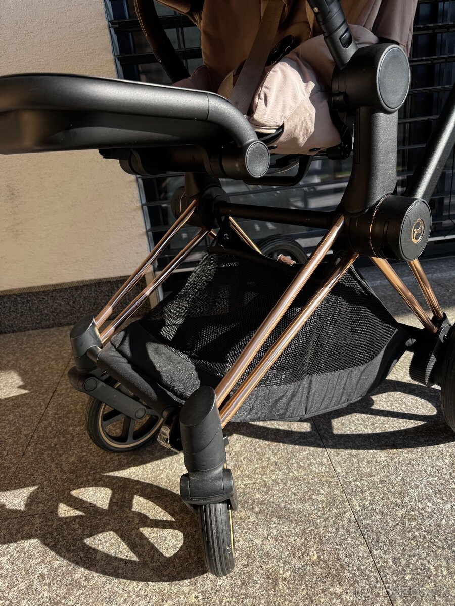 Cybex e-priam - 18