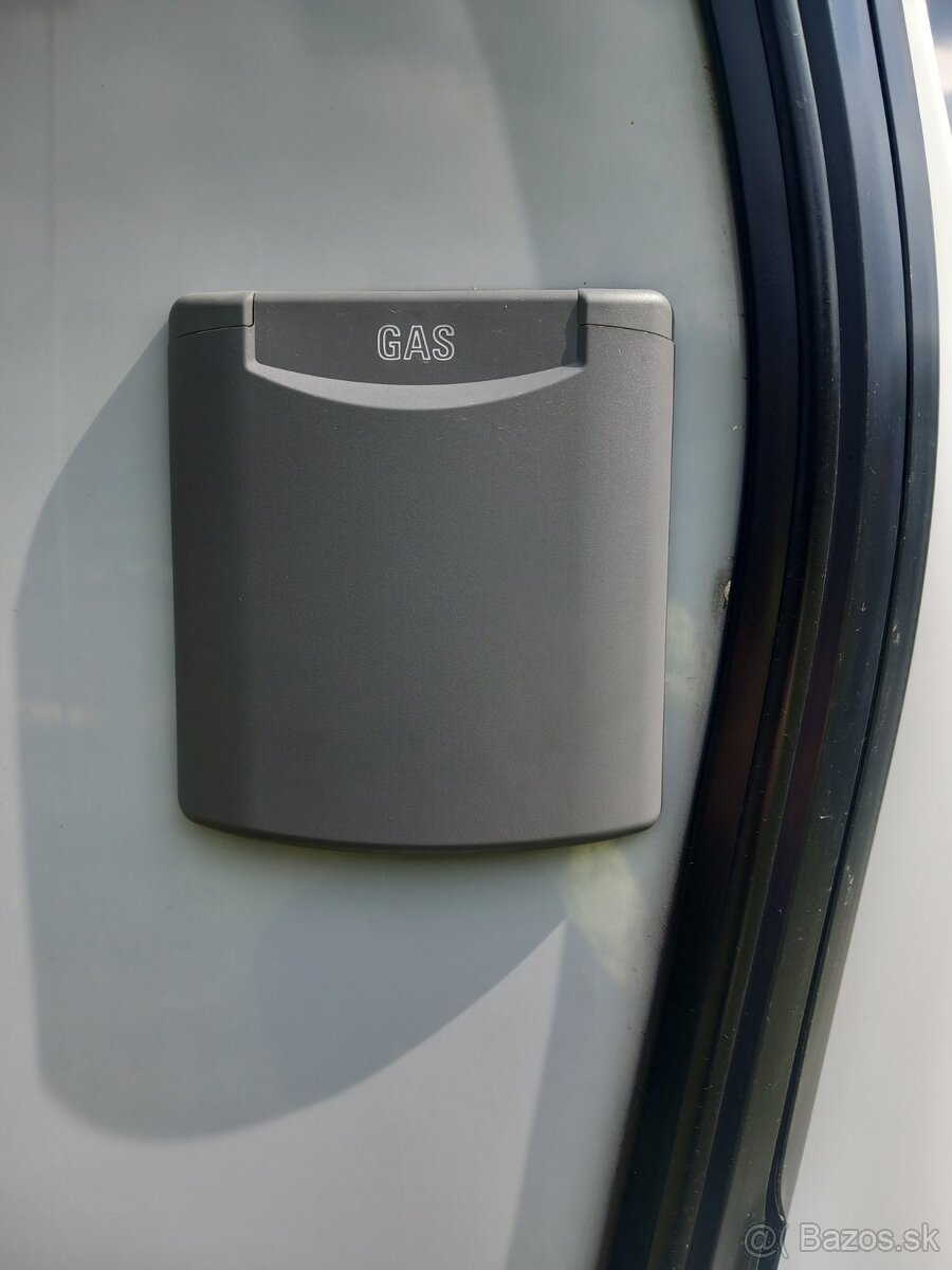 Knaus Sudwind 500 QDK obytný príves - 18