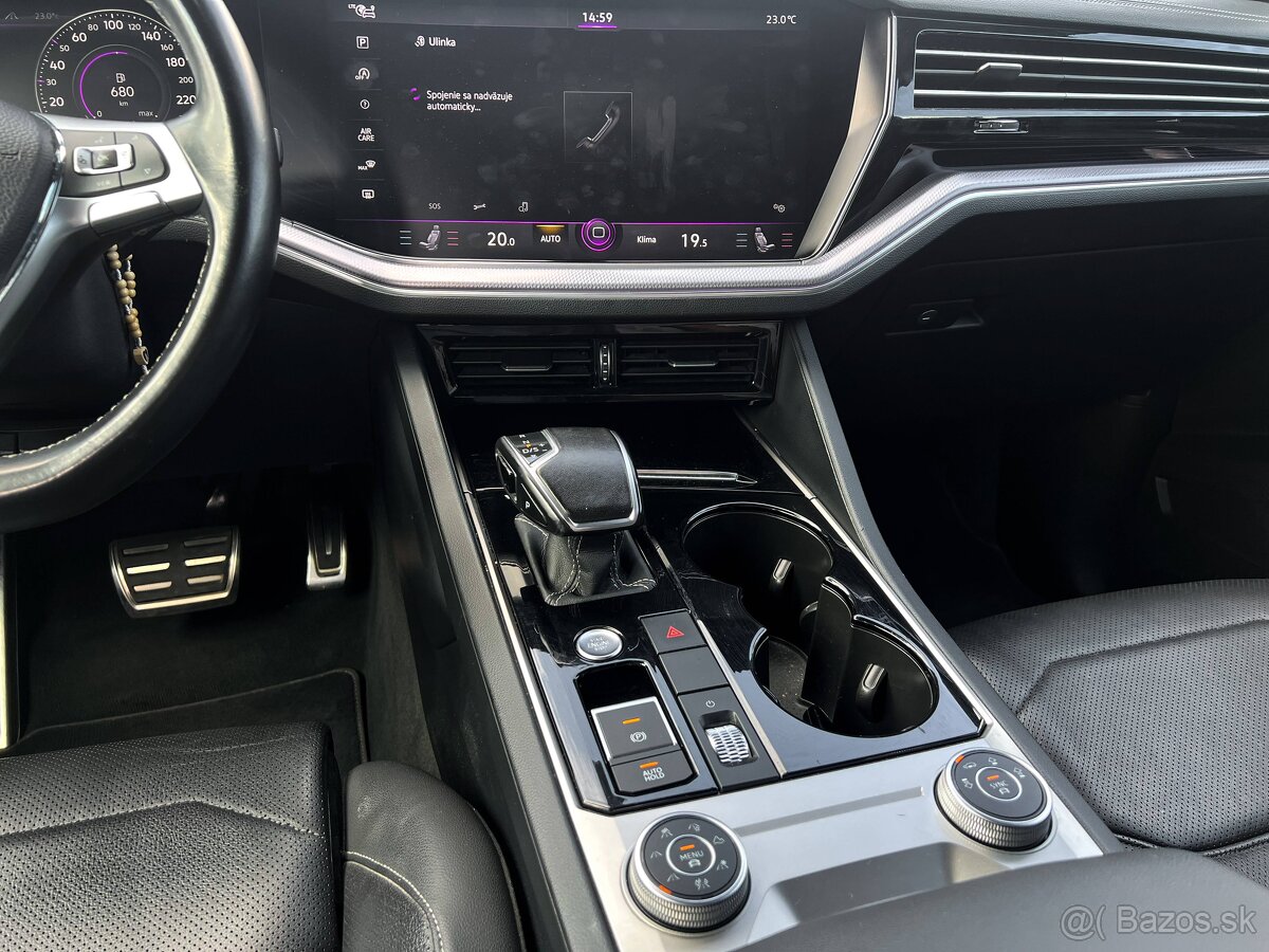 Volkswagen Touareg 3.0 V6 TDI SCR 286k R-Line 4Motion Tiptro - 18