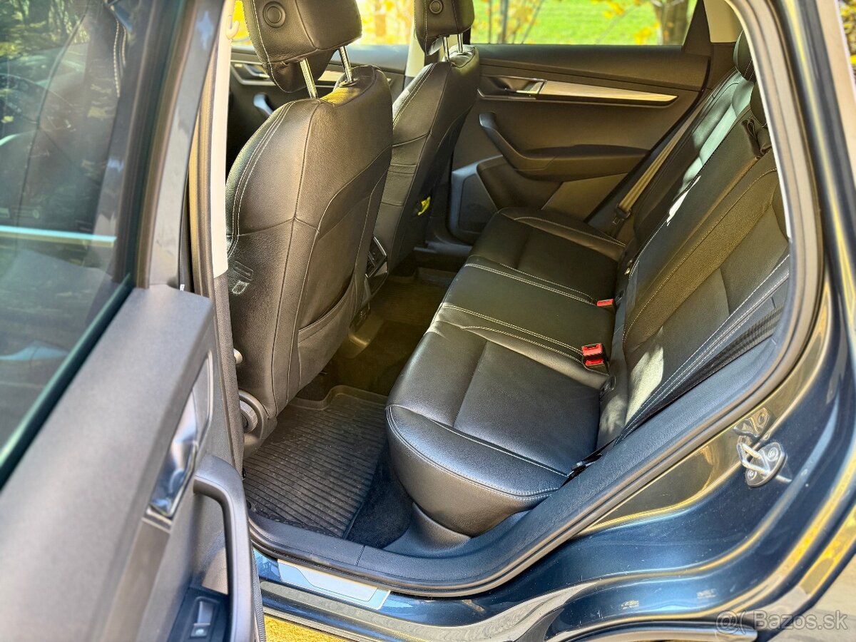 Predám Škoda Karoq 1.5 TSI Style DSG - 18