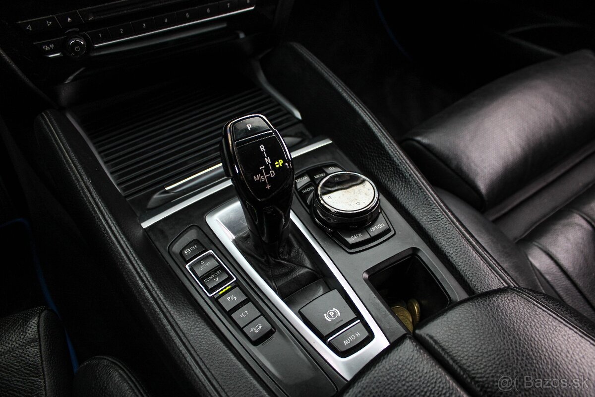 BMW X6 xDrive 30d M-Packet AT8 190kW - 18