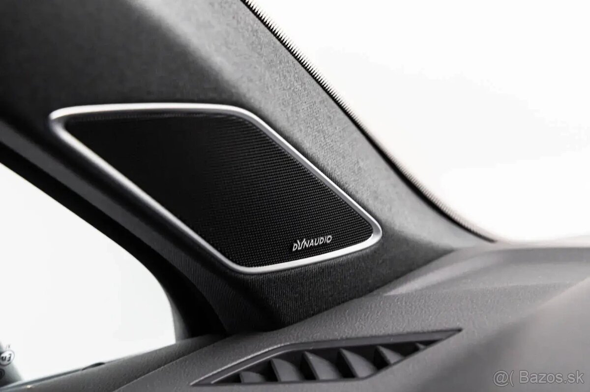 Volkswagen Touareg - 18