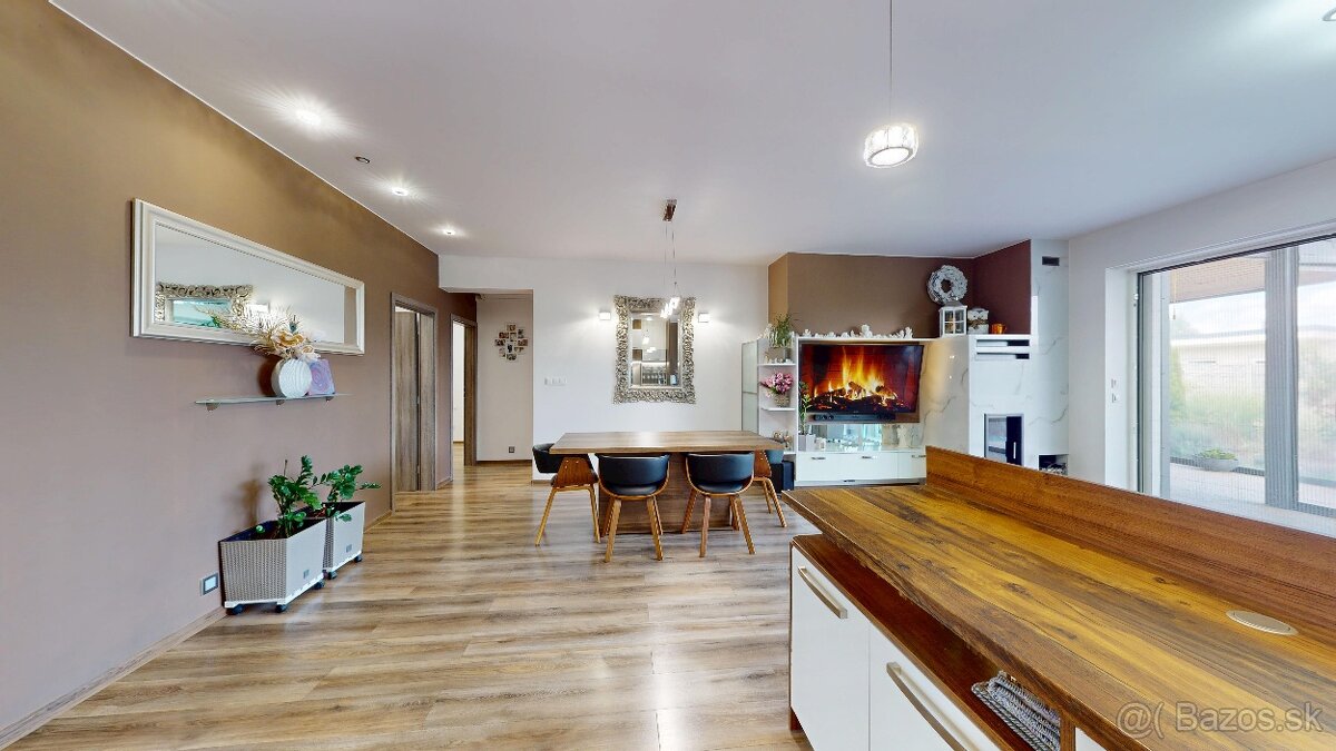 Prímestské bývanie v radovom dome so záhradou, predaj - 18