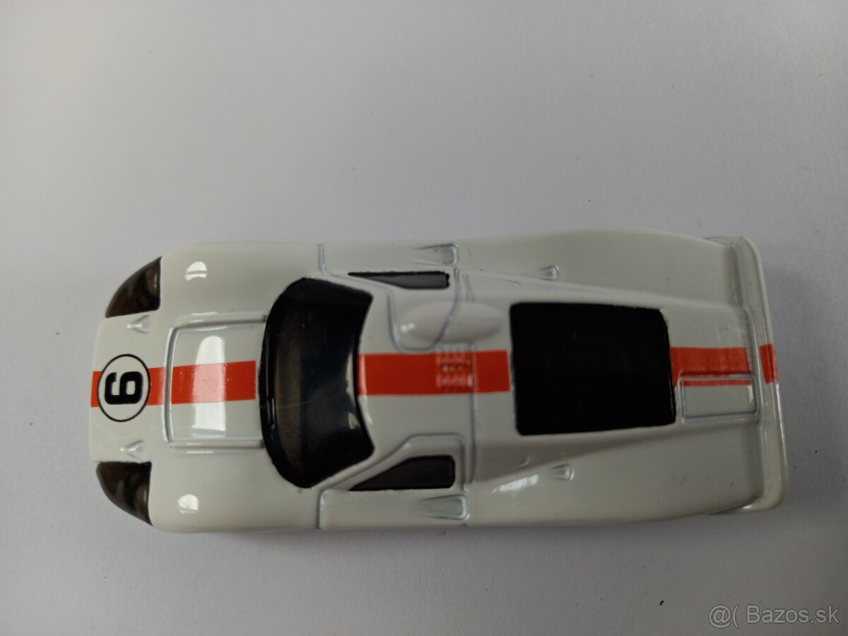 HOT WHEELS - FORD GT40,GT40 Mk.IV, RS200-GULF - 18