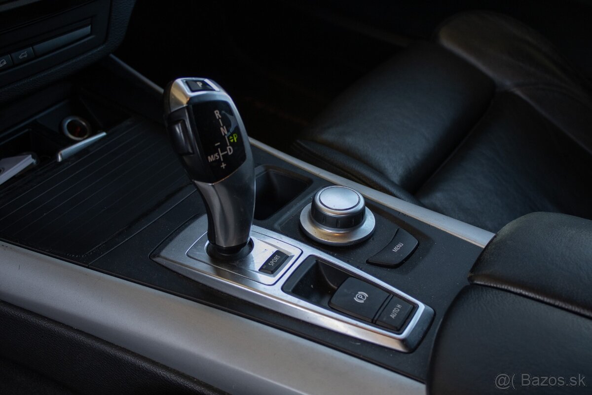 BMW X5 xDrive30d e70 - 18