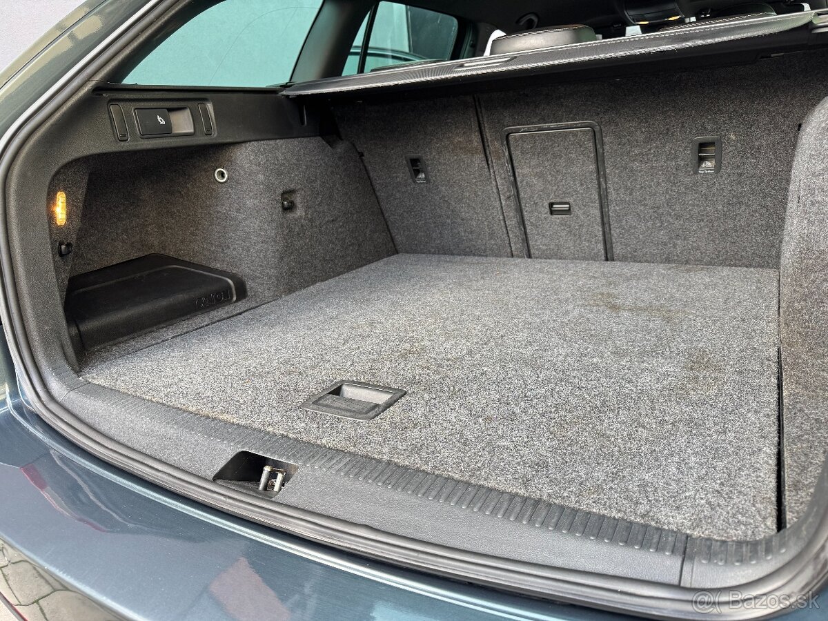 ŠKODA OCTAVIA COMBI 3 RS, 184PS, AUTOMAT - DSG, 1/2015 - 18