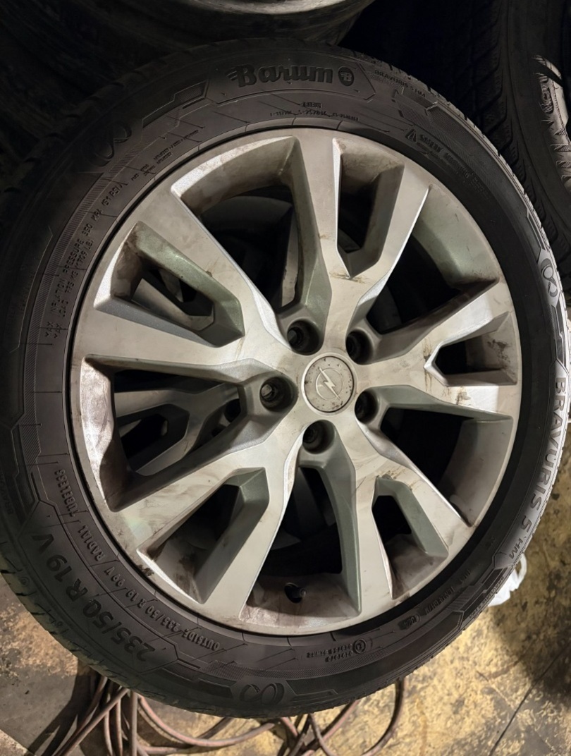 Opel Antara 2.2 CDTi 2016 MAX VÝBAVA - 18