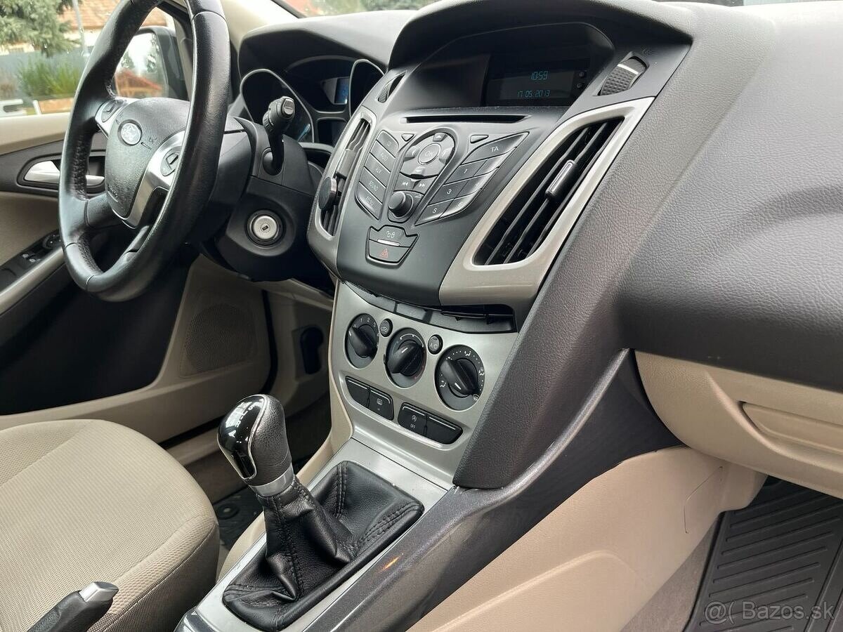 Ford Focus 1.0 EcoBoost - 18