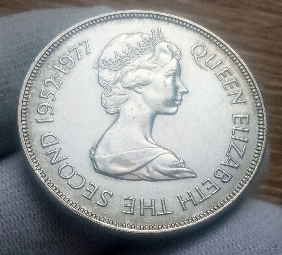 Mince Elizabeth II. - 18