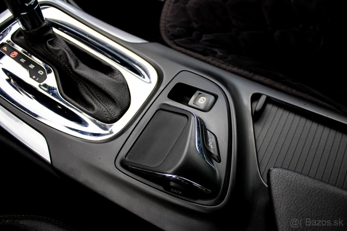 Opel Insignia ST - 18