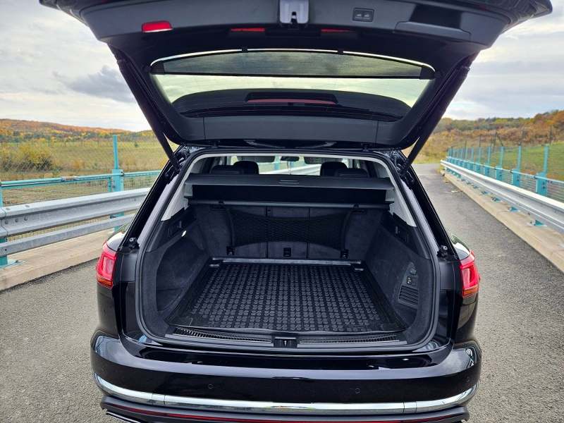 Volkswagen TOUAREG 3.0 V6 TDI A8 4x4, 2021,SK auto - 18