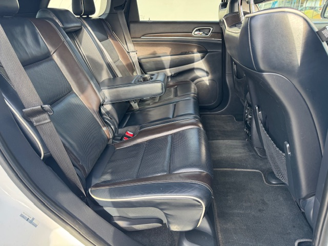 Jeep Grand Cherokee 3.0L V6 TD Overland A/T - 18