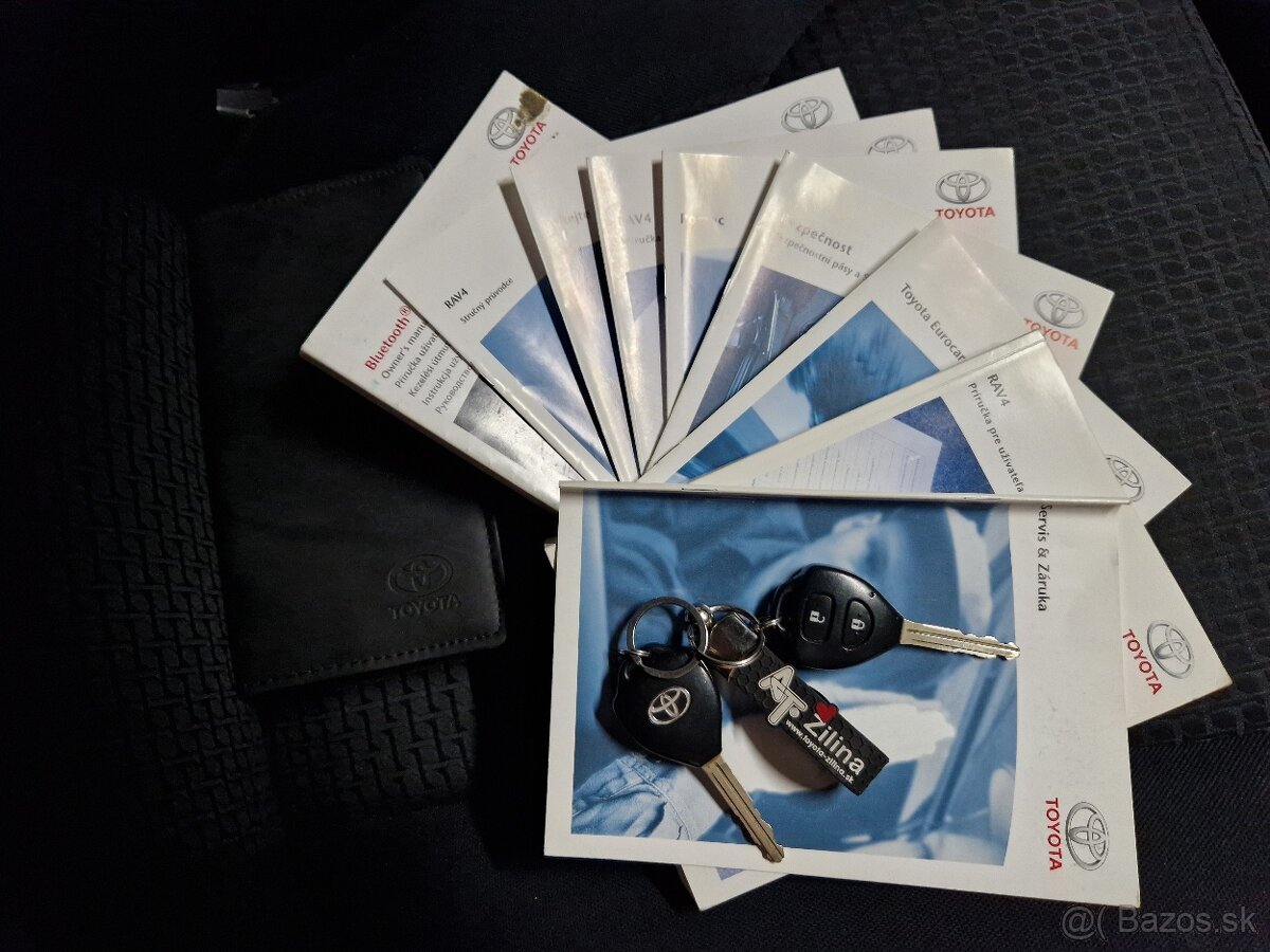 Rav4 8x kolesá 2.0 benzín 112kW 4x4 AWD - 18