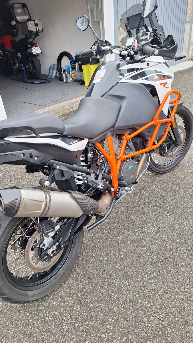 KTM 1090 Adventure R - 18