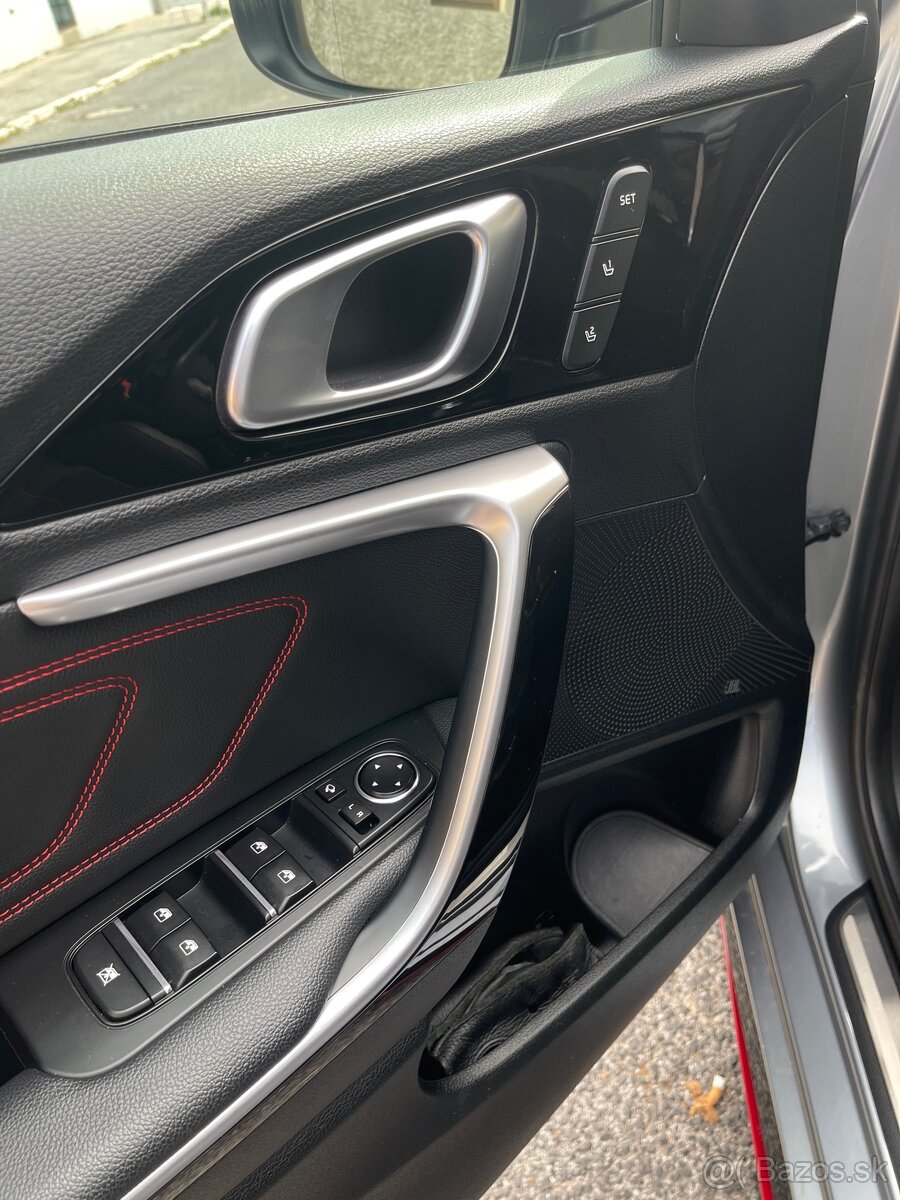 KIA ProCeed GT 1.6 T-GDi 150Kw A/T - 18