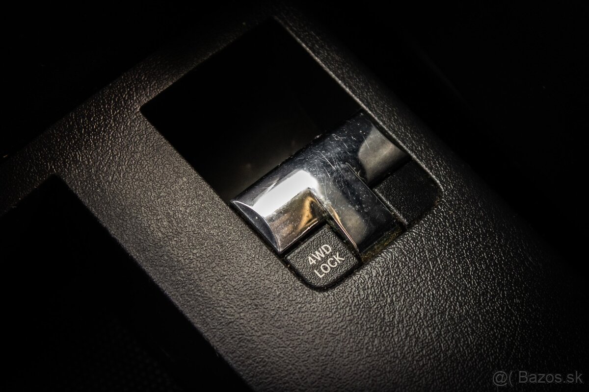 Jeep Compass 2.4L Limited CVT - 18