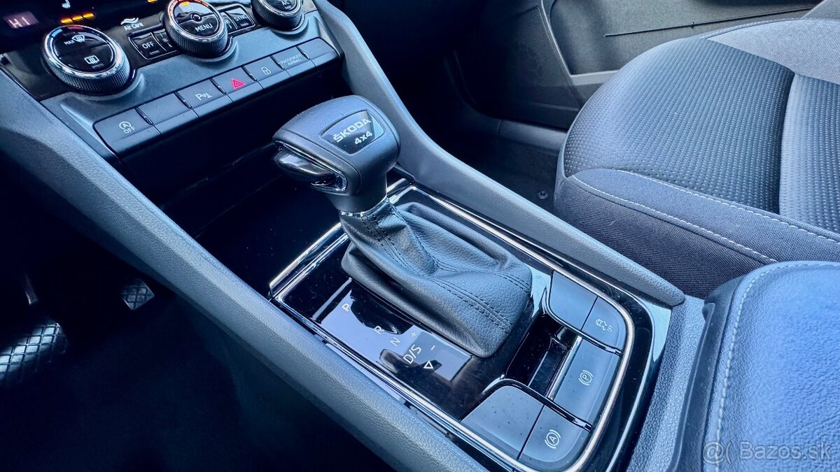 Škoda Karoq 4x4 2.0TDI/110KW/150PS STYLE SPORT EDITION 2022 - 18