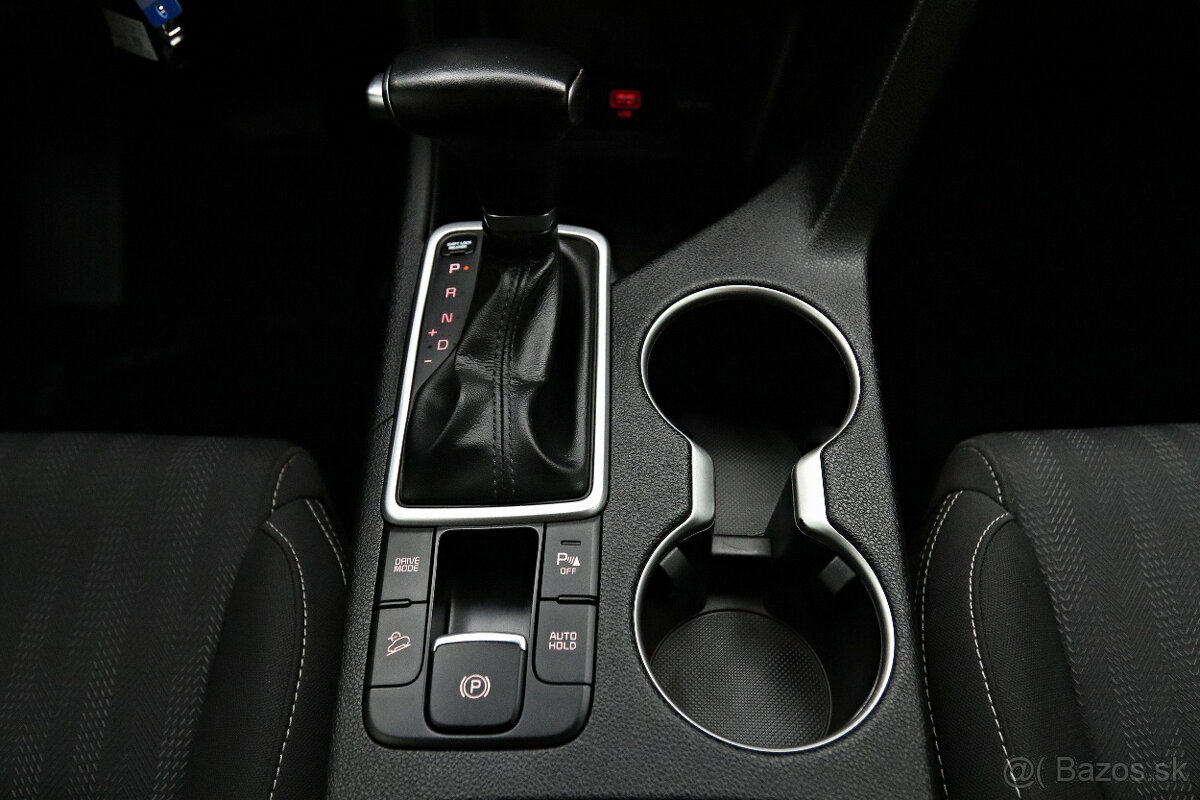 Kia Sportage 1.6 CRDi Gold A/T - 18