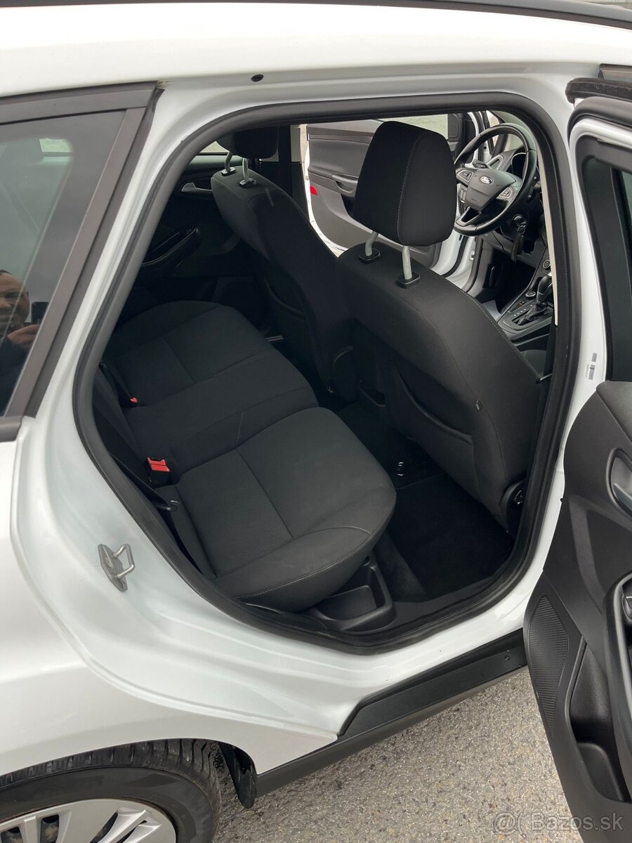 Ford Focus Combi 1.5 TDCi 88kw//AUTOMAT// - 18