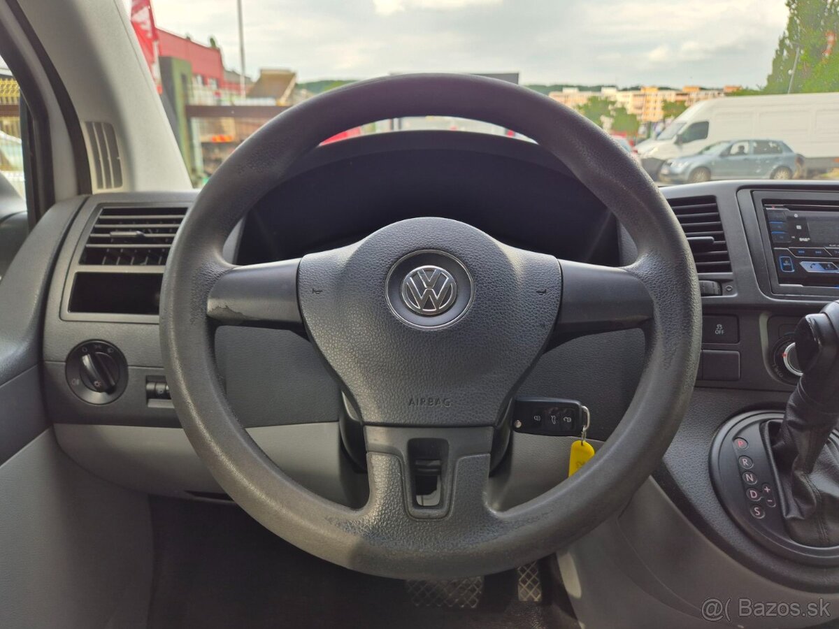 Volkswagen T5 Transporter - 18