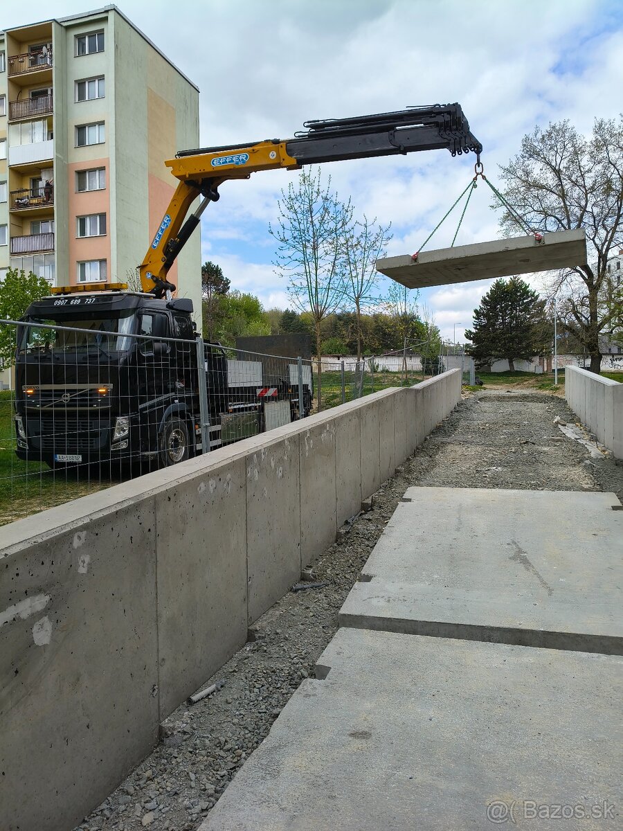 Autodoprava s hydraulickou rukou - 18