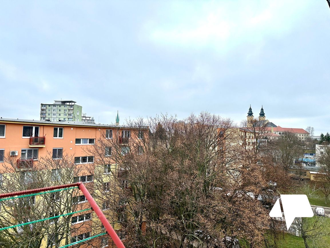 Prenájom 1,5 izb. byt, rekonštrukcia, centrum - 18