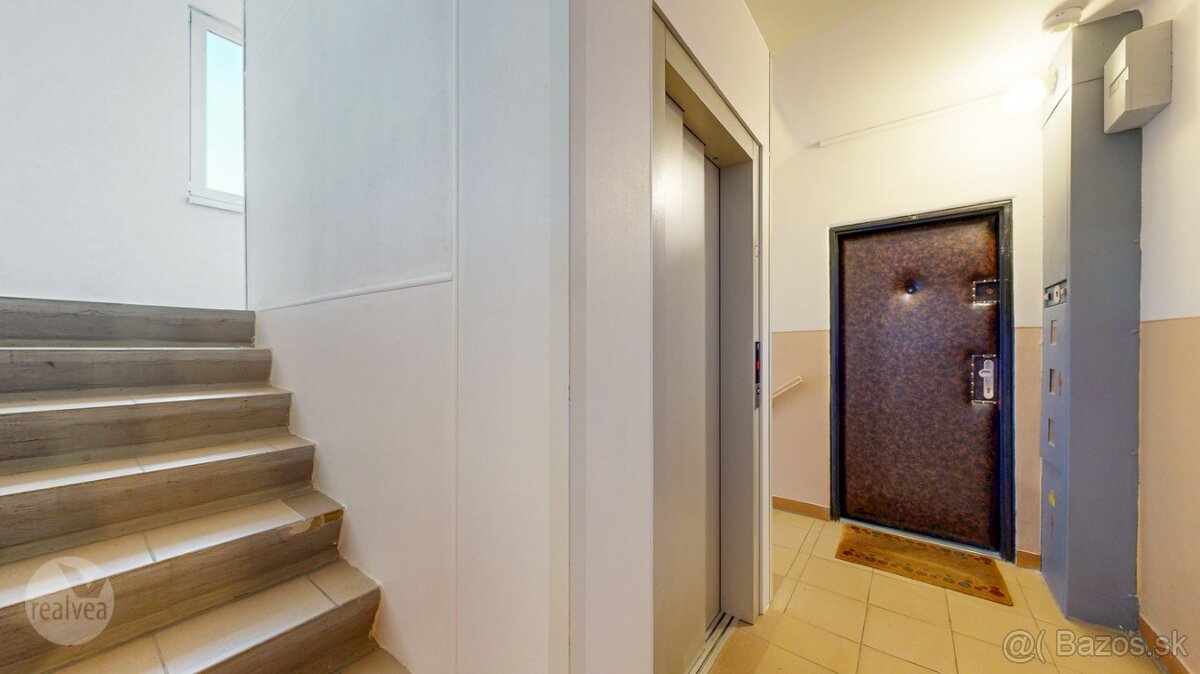3 izbový byt v pôvodnom stave, ktorý čaká na vašu víziu - 18